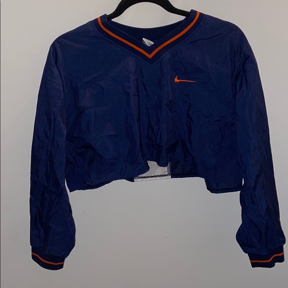 cropped windbreaker nike